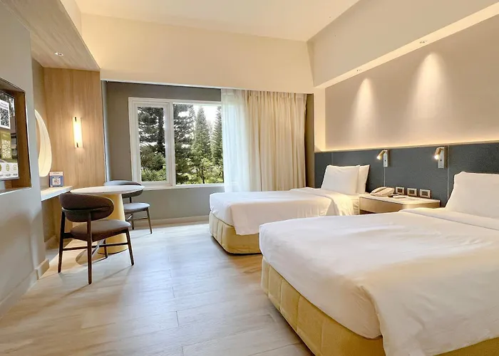 Taal Vista Hotel